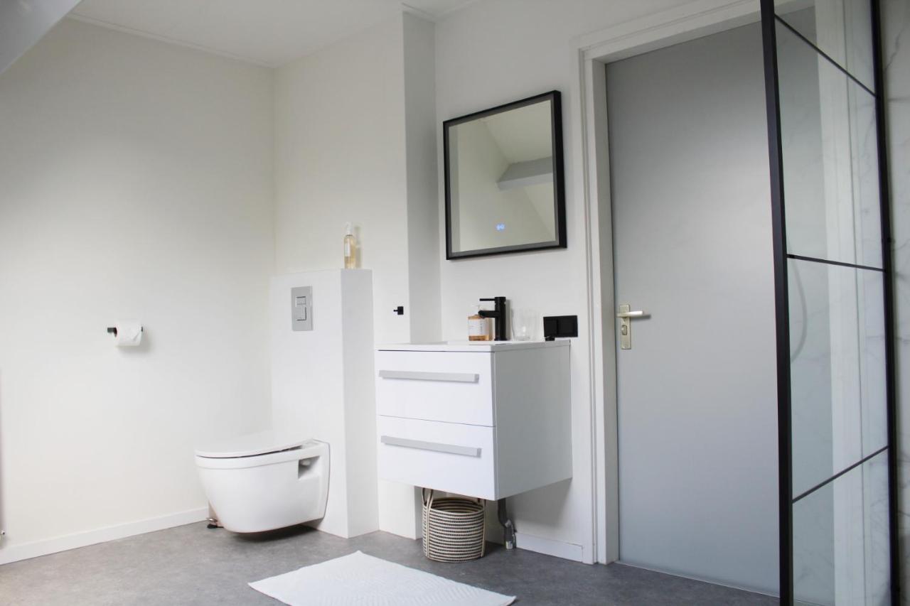 Guesthouse At The Amstel River With 2Br 2Ba And Garden Amstelveen Dış mekan fotoğraf
